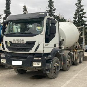 foto 9m3 mixer Stetter 8x4 Iveco