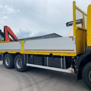 foto 6x4 Iveco 6.2m+crane roto forks remote retarder automat