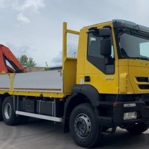 foto 6x4 Iveco 6.2m+crane roto forks remote retarder automat