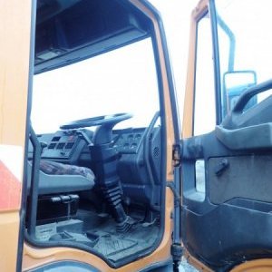 foto 6m3/15t sweeper right-ride truck-doc Iveco
