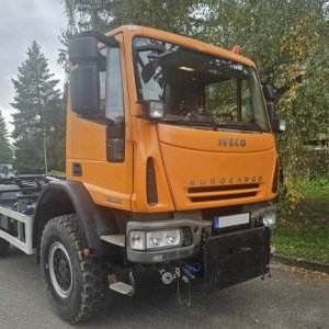 foto 4x4 hook 13.5t Iveco municipal WINTER+SUMMER water sprinkler sweeper container