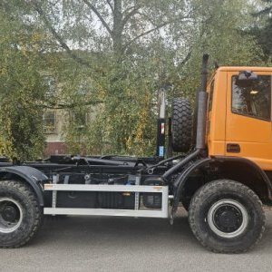 foto 4x4 hook 13.5t Iveco municipal WINTER+SUMMER water sprinkler sweeper container