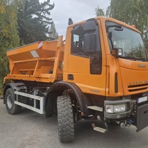 foto 4x4 hook 13.5t Iveco municipal WINTER+SUMMER water sprinkler sweeper container